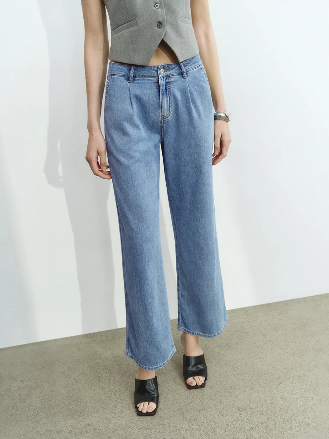 Wide-Leg Denim Jeans sold by Urban Revivo product image thumbnail 2