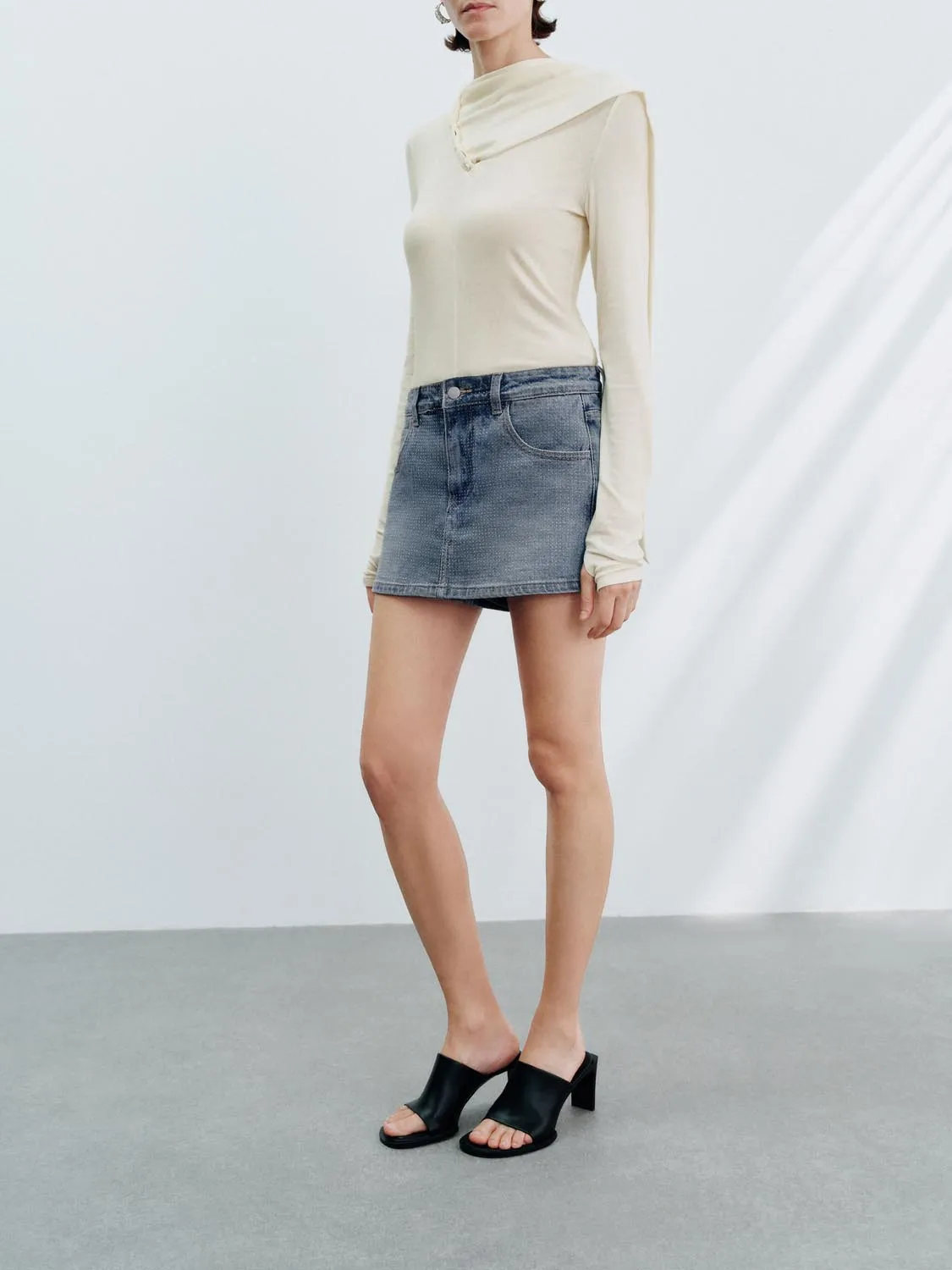 Vogue Denim Shorts sold by Urban Revivo product image thumbnail 3