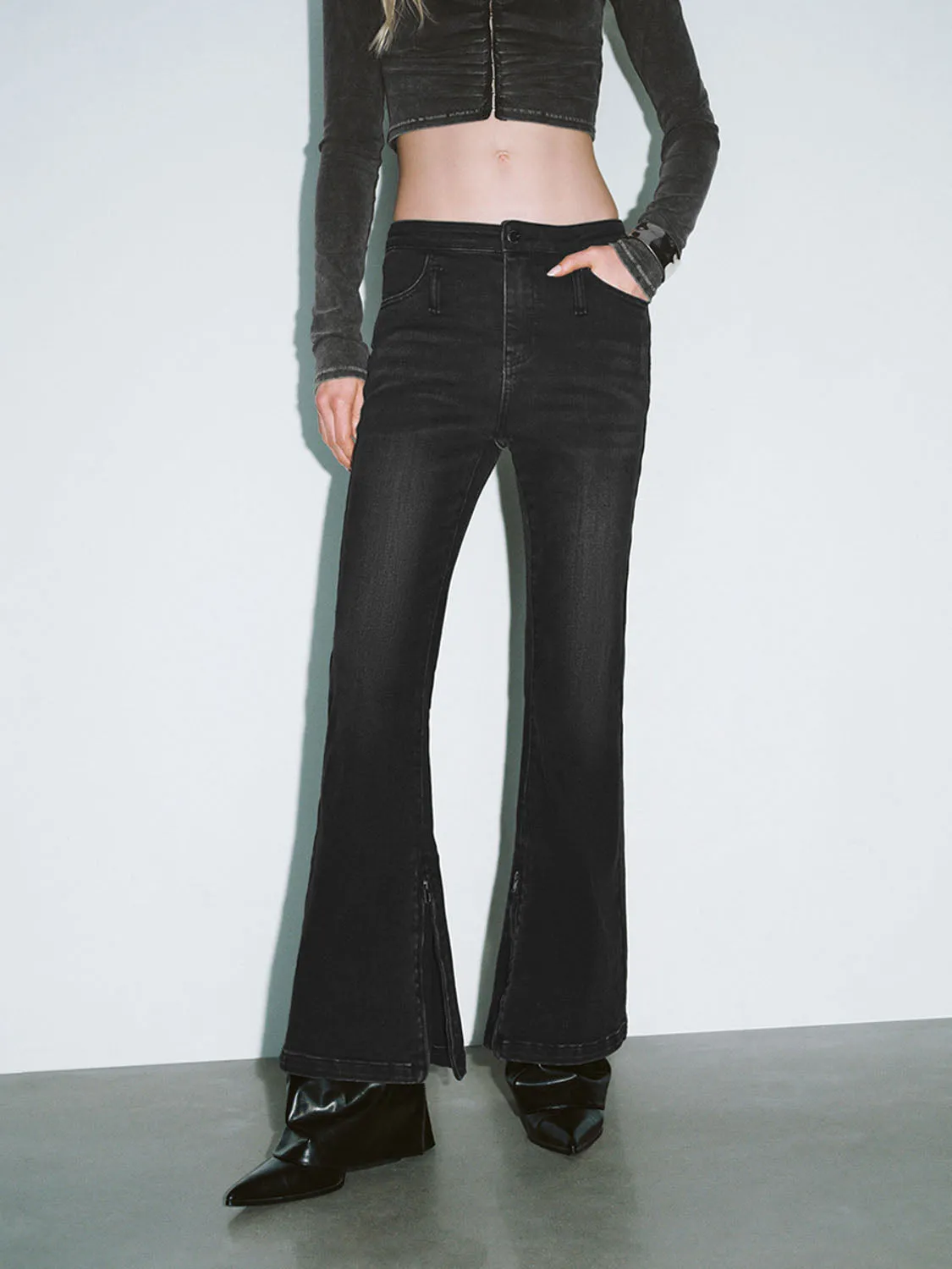 Skinny Denim Flared Jeans sold by Urban Revivo product image thumbnail 2