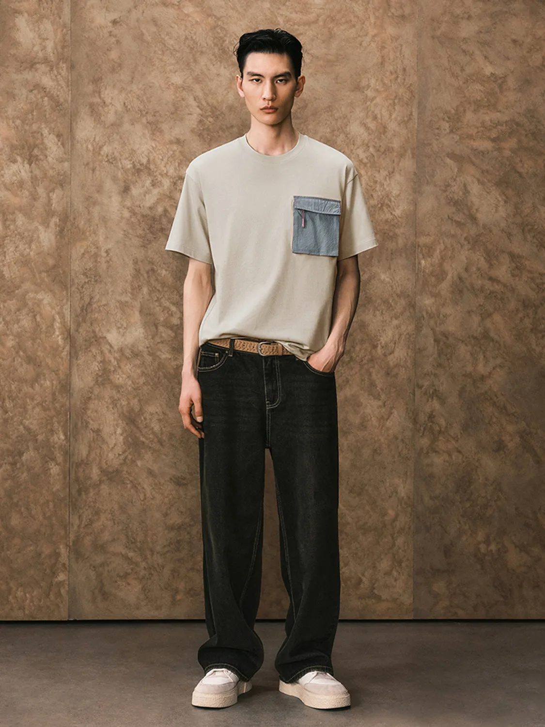 Short Sleeve T-Shirts sold by Urban Revivo product image thumbnail 5