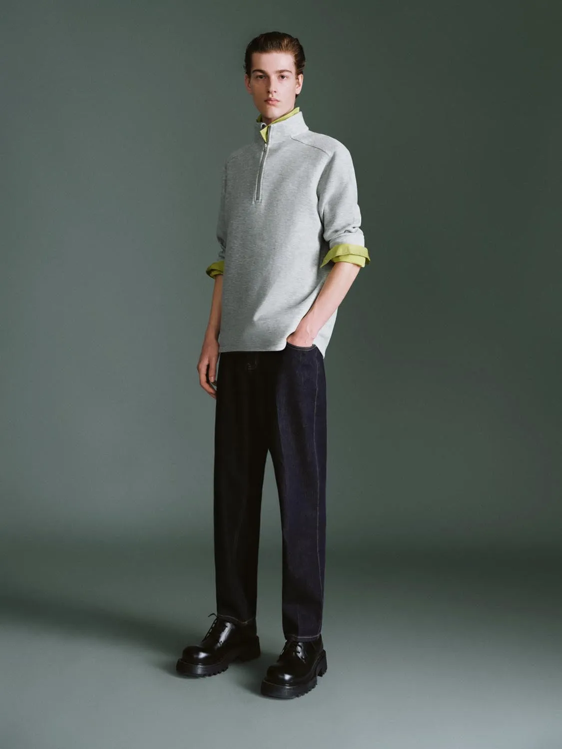 T-Shirts sold by Urban Revivo product image thumbnail 5