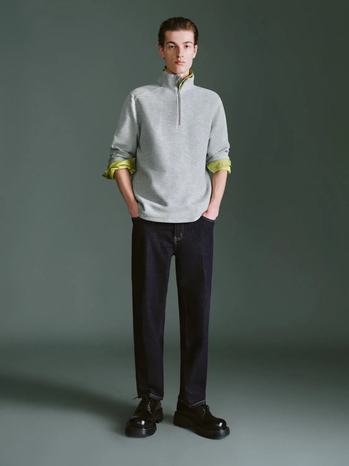 T-Shirts sold by Urban Revivo product image thumbnail 4