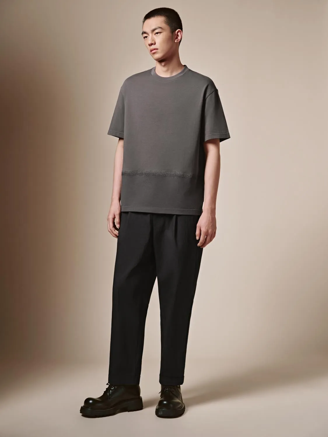 T-Shirts sold by Urban Revivo product image thumbnail 4