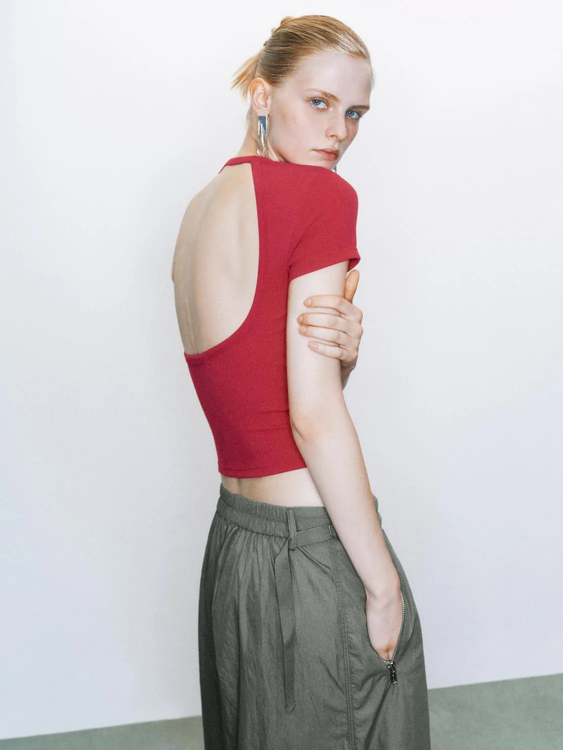 T-Shirts sold by Urban Revivo product image thumbnail 2