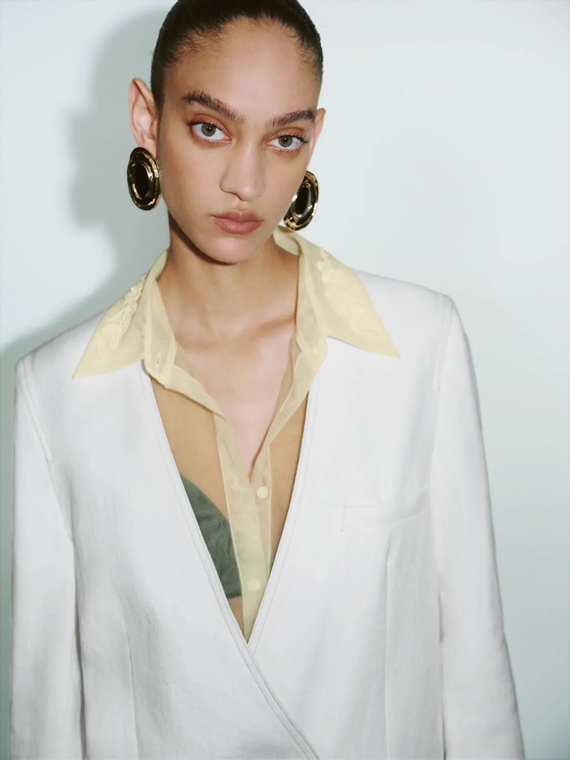 Blazers sold by Urban Revivo product image thumbnail 3