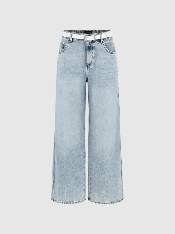 Denim Jeans sold by Urban Revivo