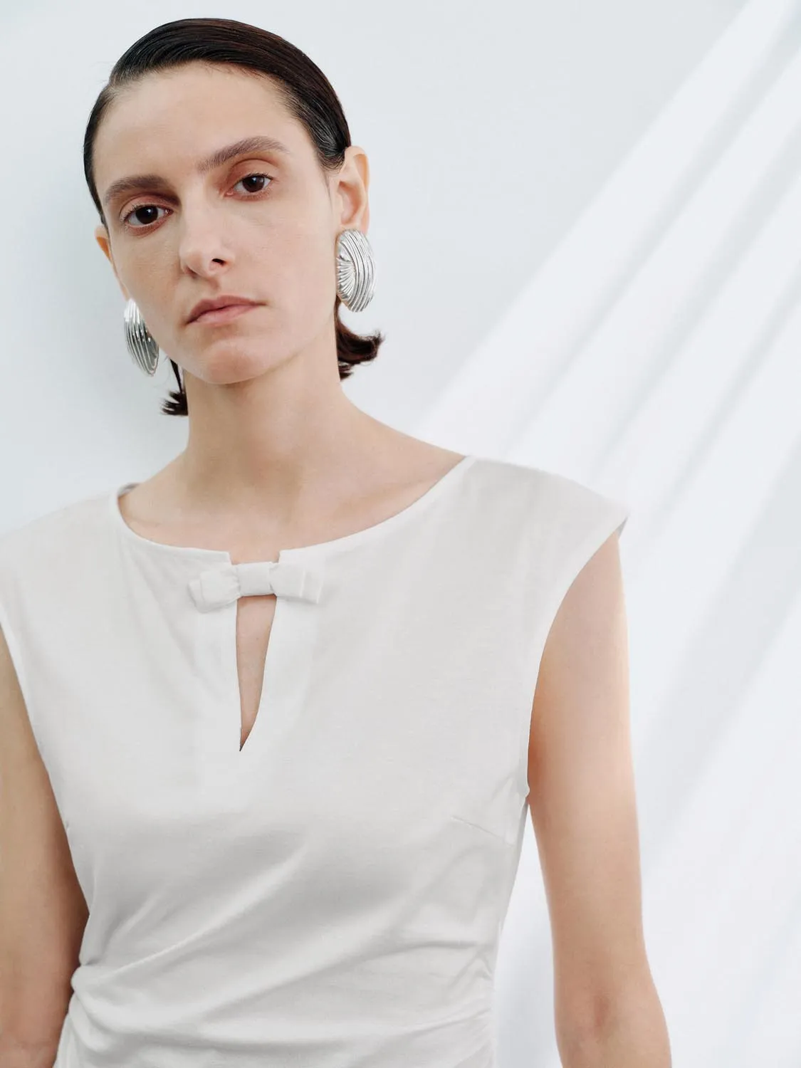 T-Shirts sold by Urban Revivo product image thumbnail 3