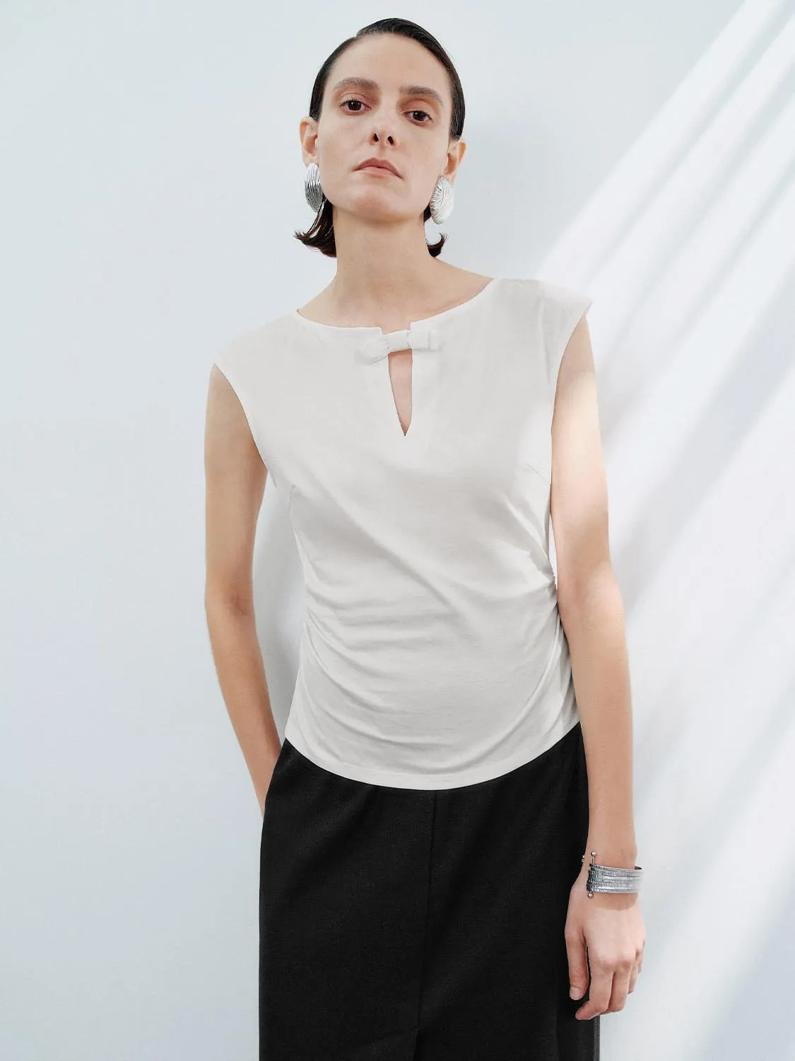 T-Shirts sold by Urban Revivo