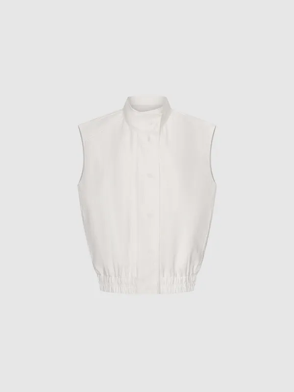 Vests sold by Urban Revivo