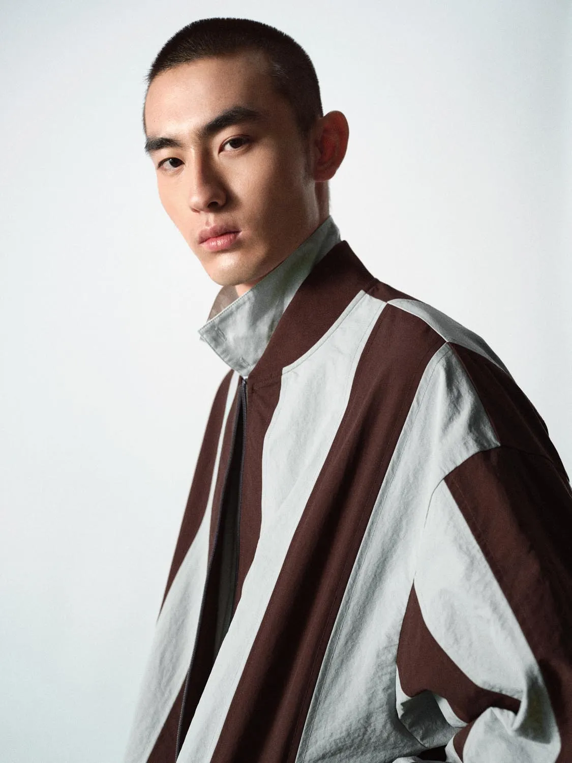 Jackets sold by Urban Revivo product image thumbnail 3