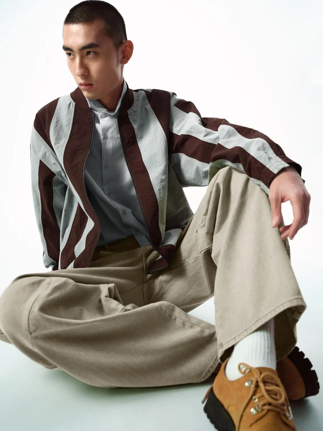 Jackets sold by Urban Revivo product image thumbnail 2