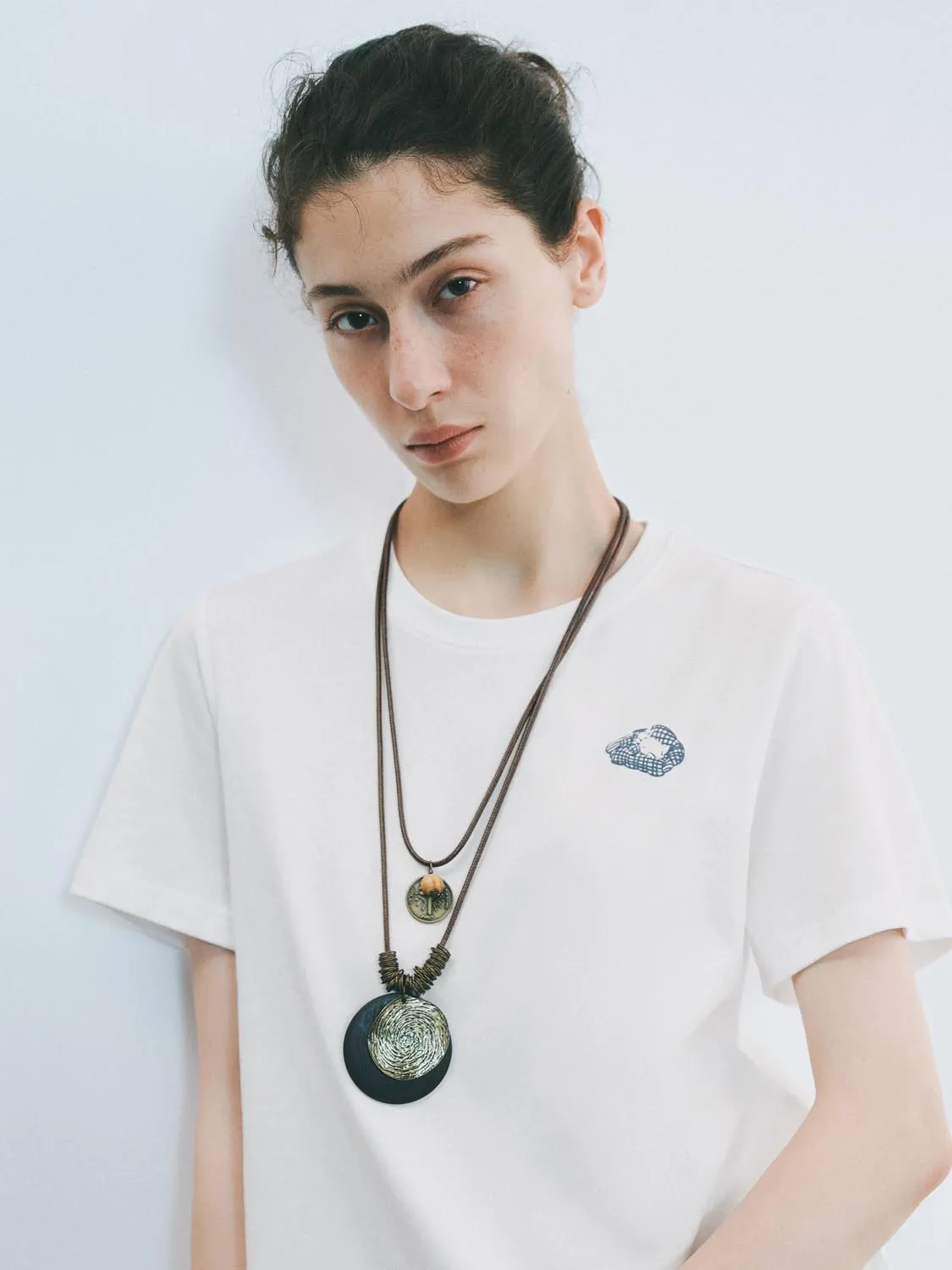 T-Shirts sold by Urban Revivo product image thumbnail 3