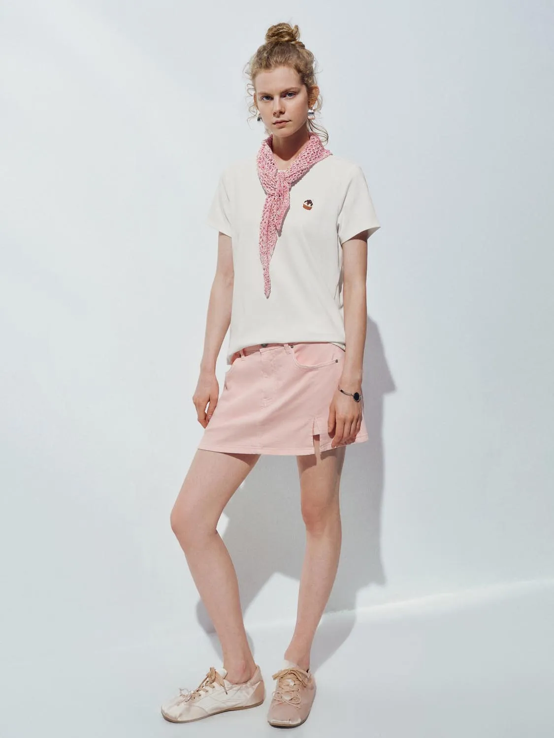 T-Shirts sold by Urban Revivo product image thumbnail 5