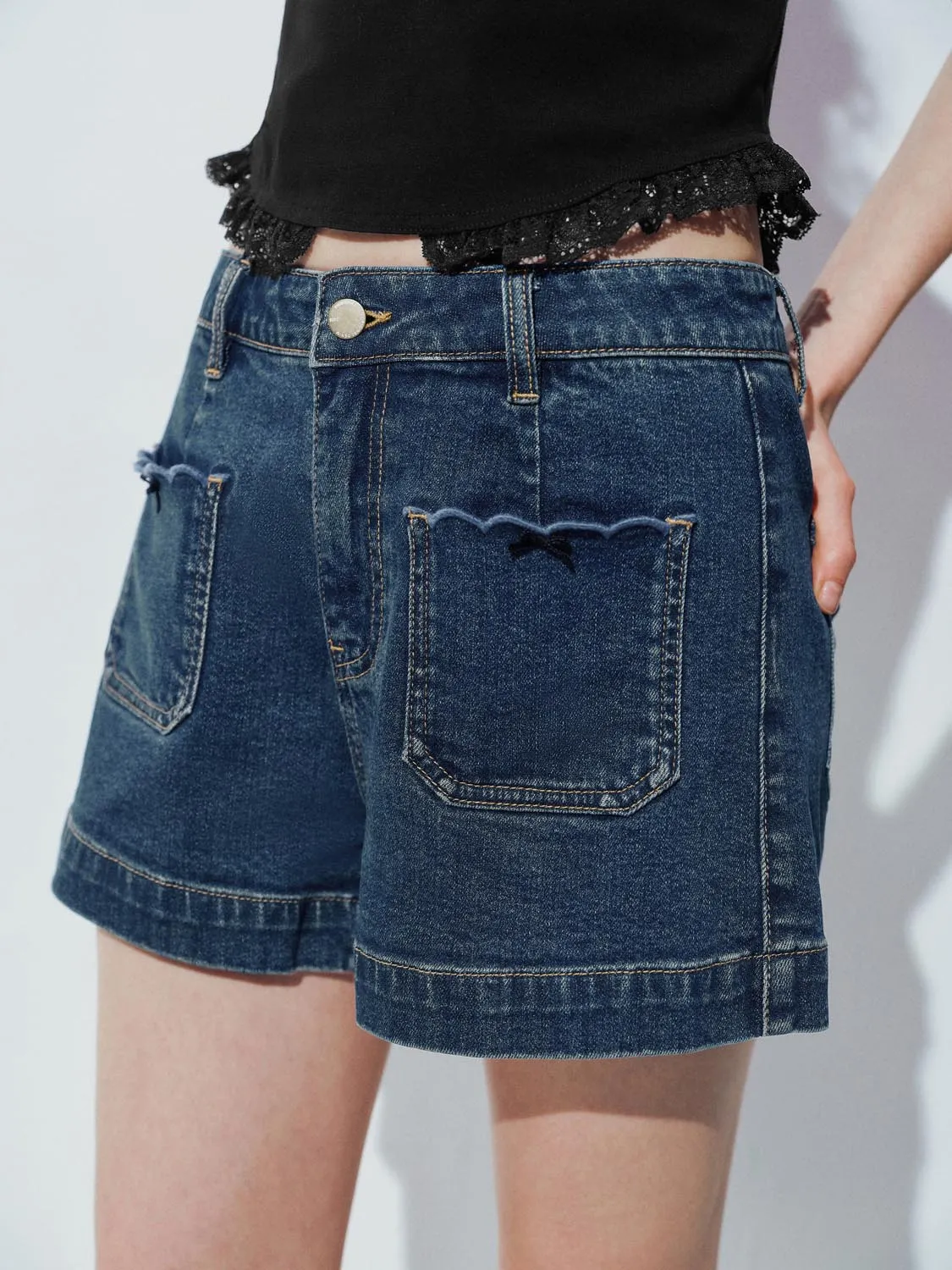 Leisure Denim Shorts sold by Urban Revivo product image thumbnail 5