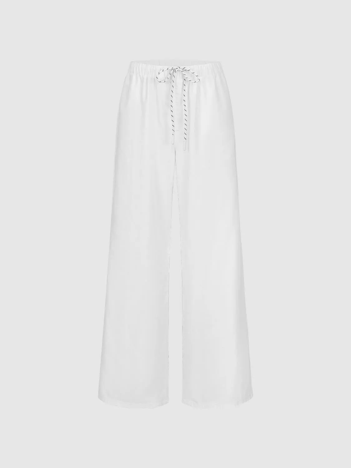 Denim Jeans sold by Urban Revivo