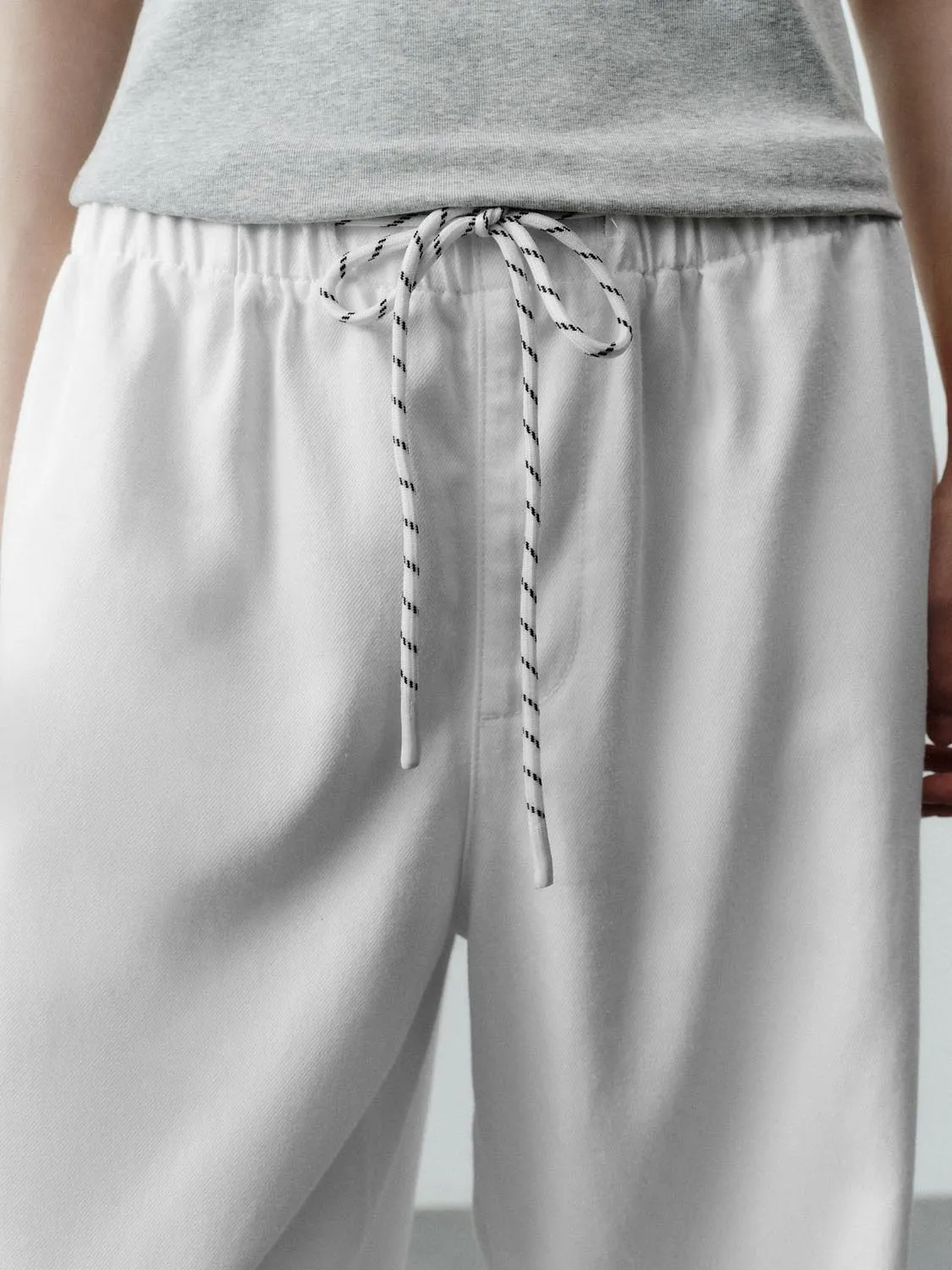 Denim Jeans sold by Urban Revivo product image thumbnail 5