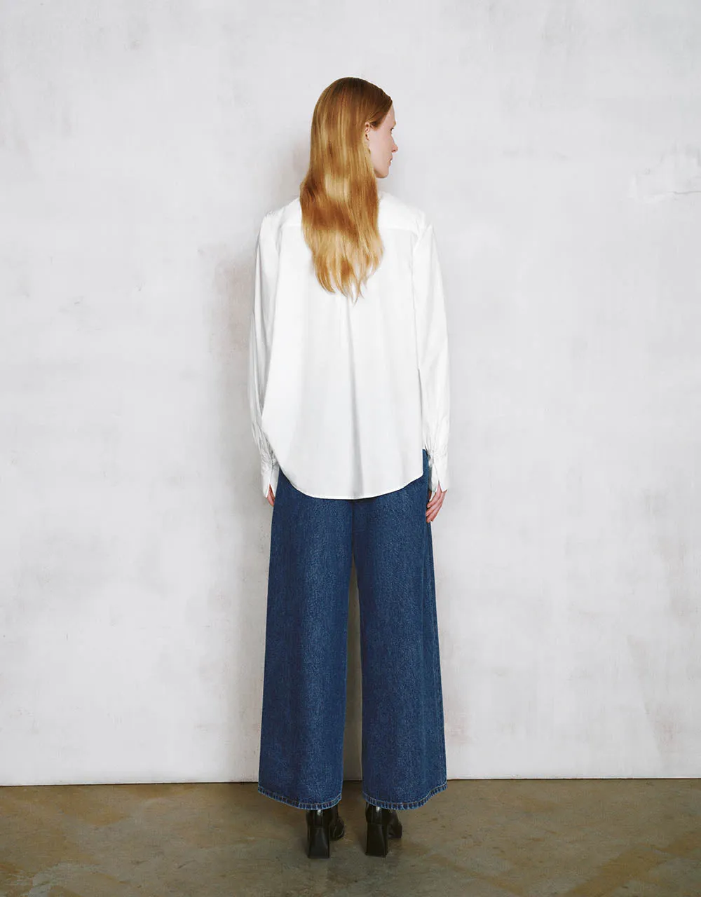 Straight Bow Neck Shirt sold by Urban Revivo product image thumbnail 5