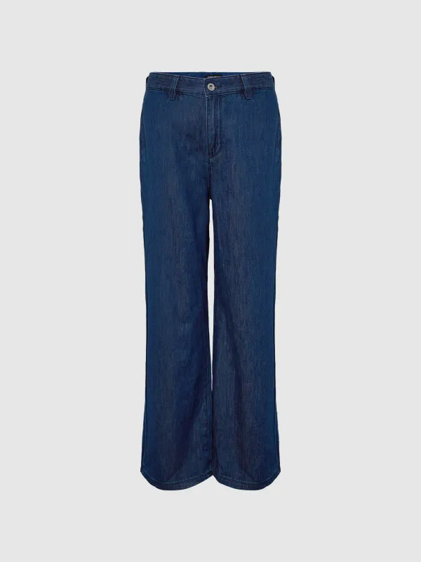 Denim Jeans sold by Urban Revivo