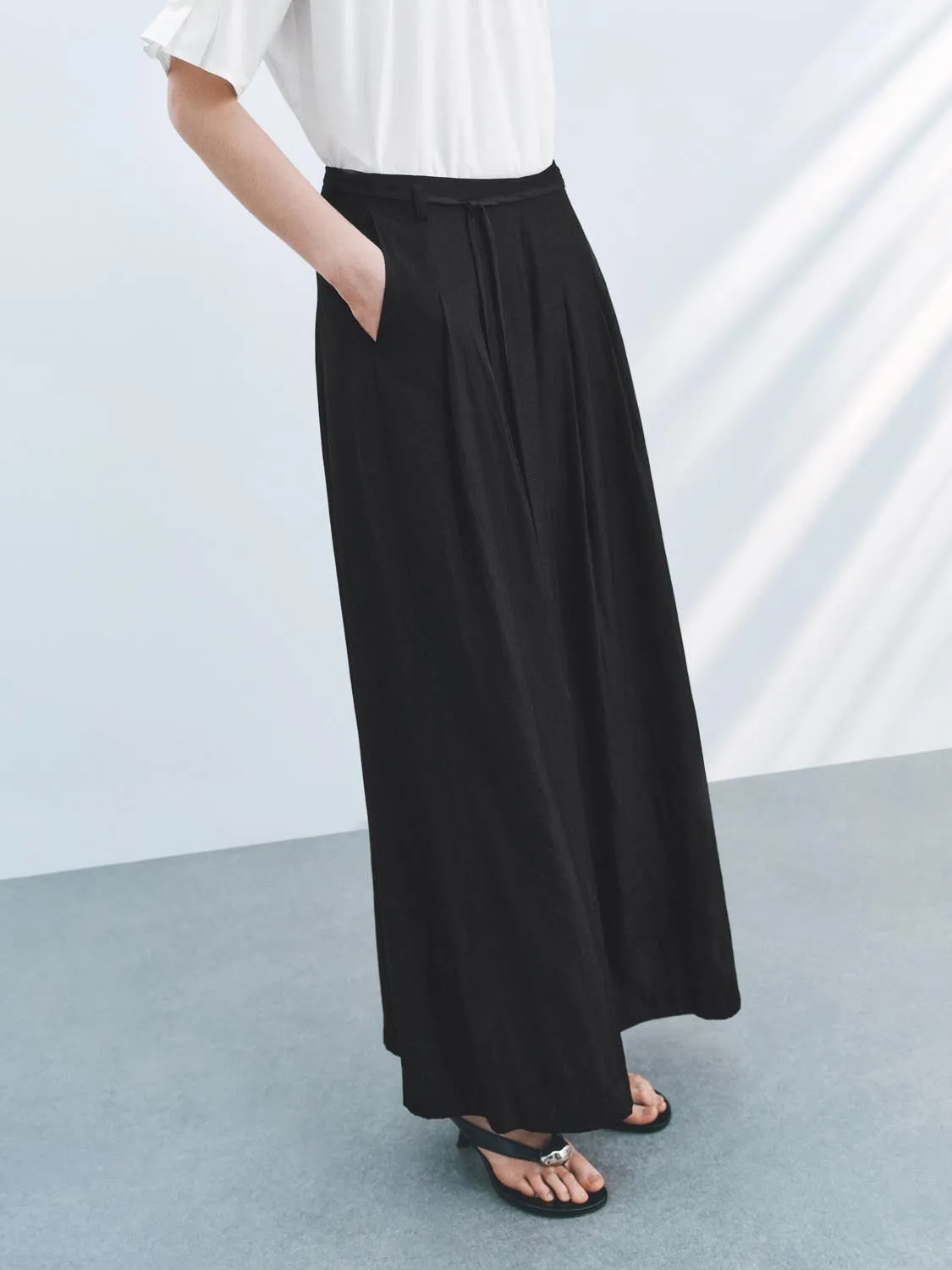Wide-Leg Pants sold by Urban Revivo product image thumbnail 3