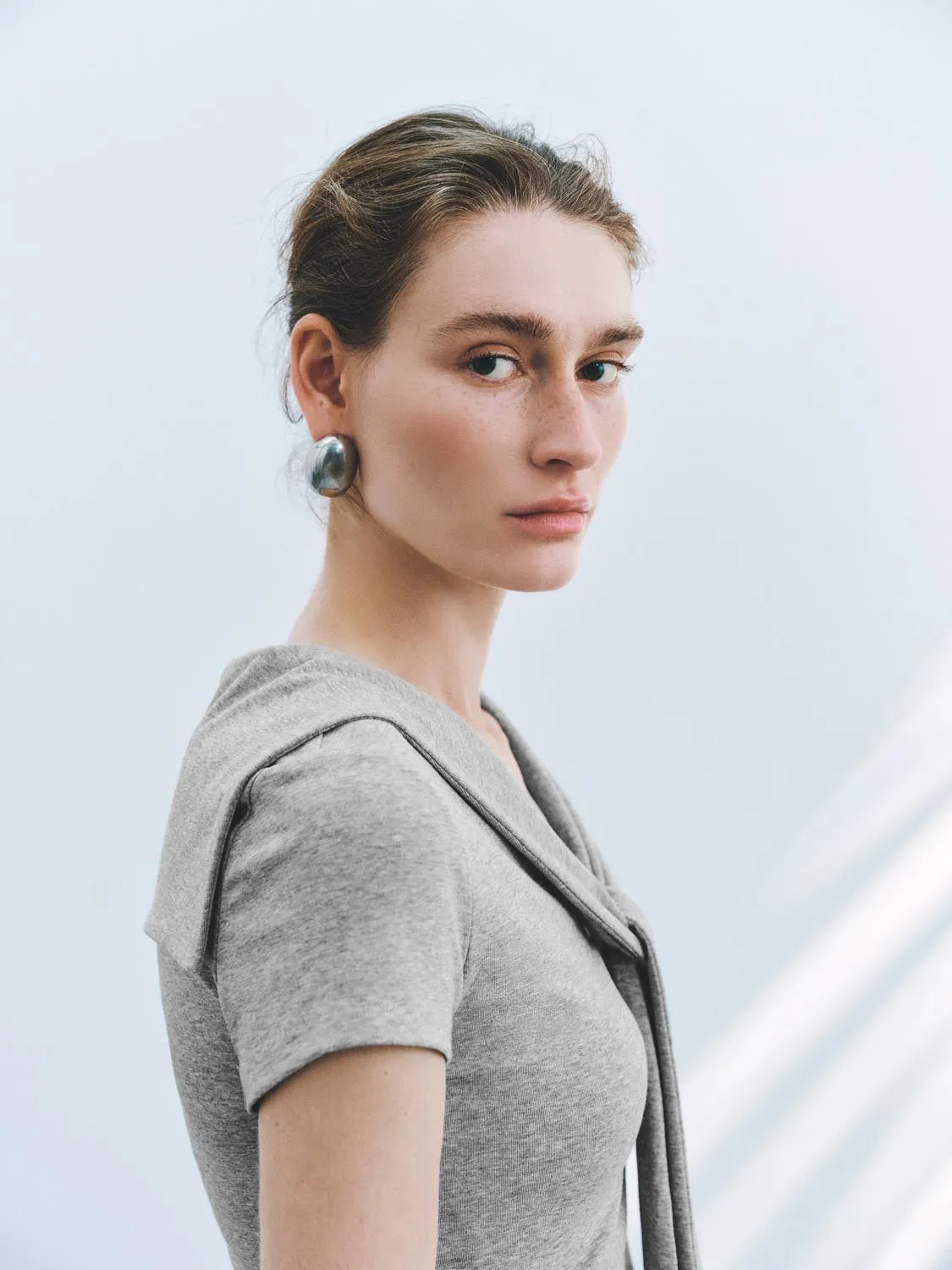 T-Shirts sold by Urban Revivo product image thumbnail 5