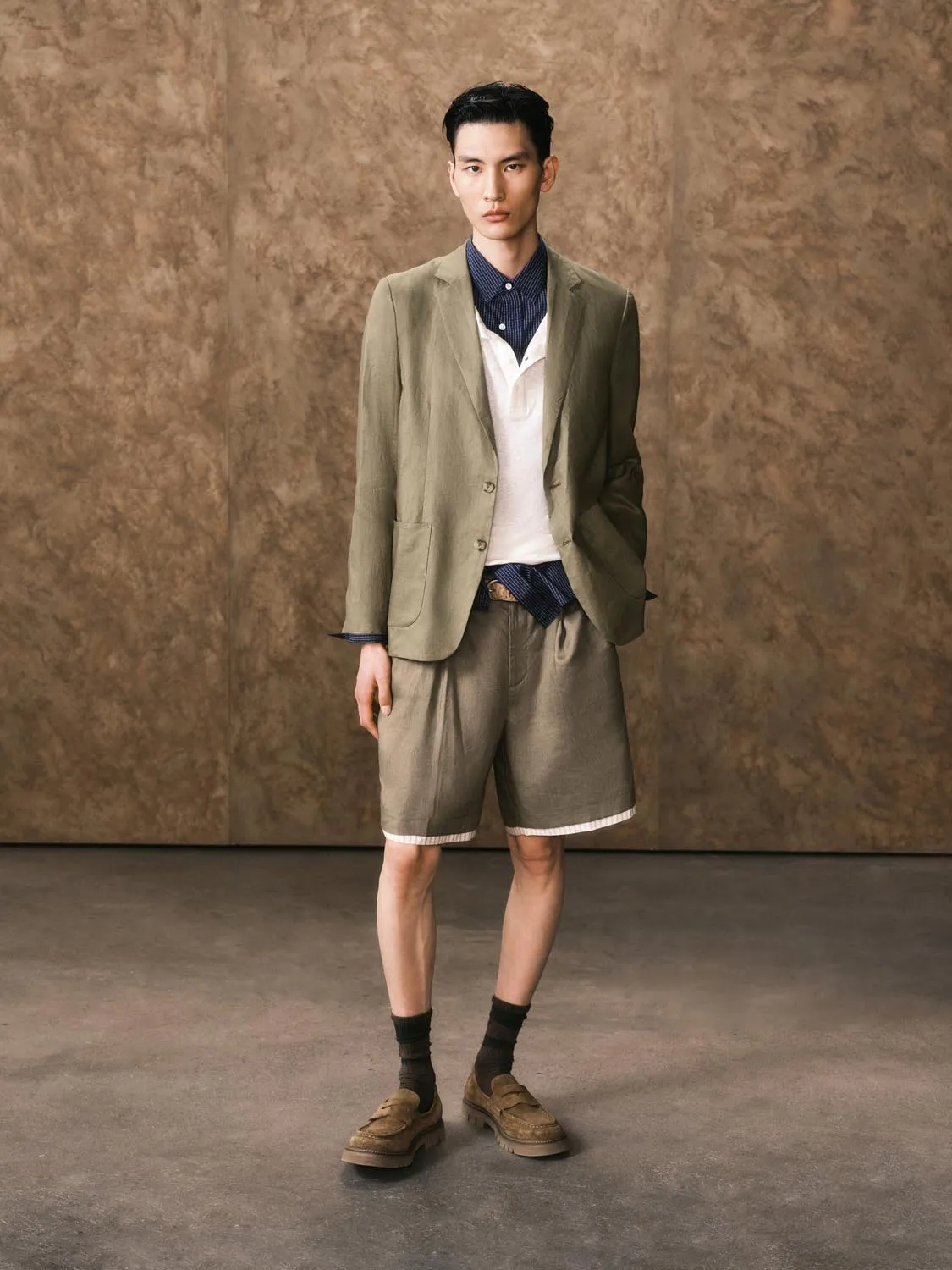 Notched Collar Blazers sold by Urban Revivo product image thumbnail 4