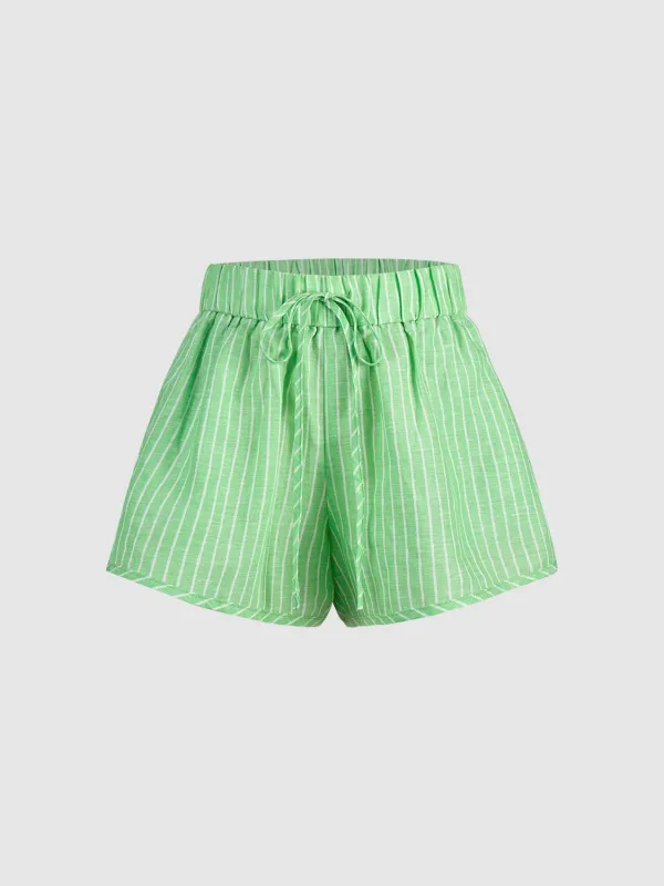 Leisure Shorts sold by Urban Revivo
