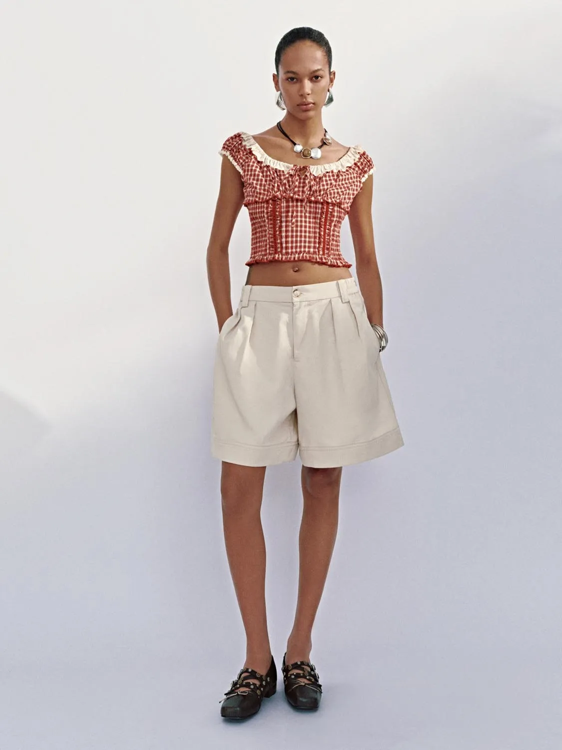 Leisure Shorts sold by Urban Revivo product image thumbnail 4