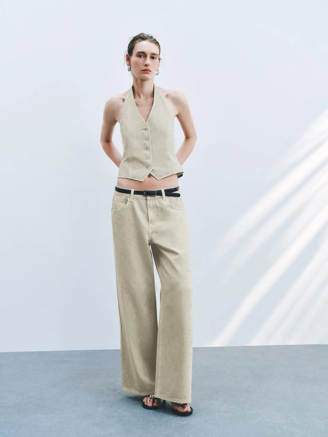 Denim Jeans sold by Urban Revivo product image thumbnail 5