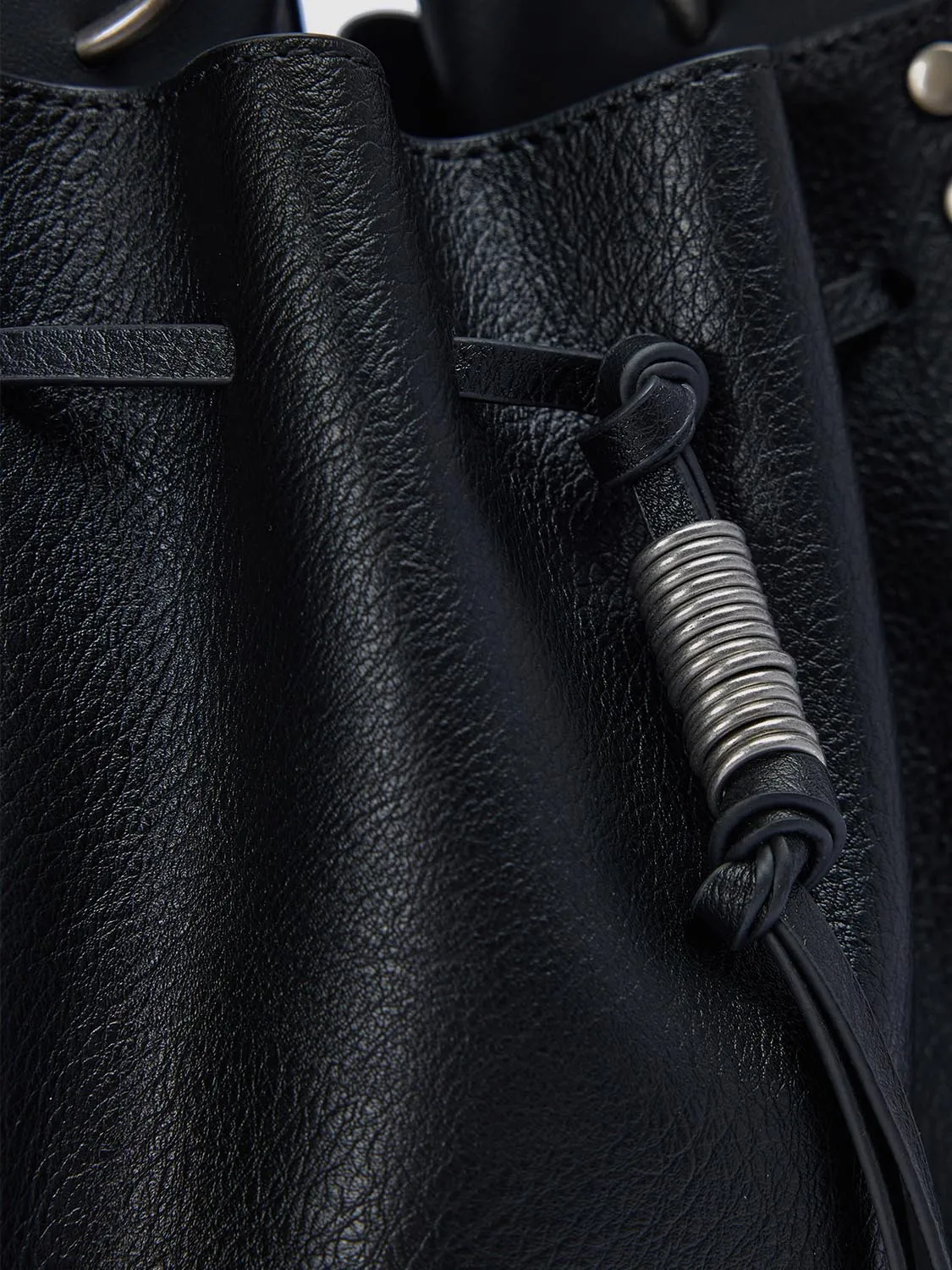 Crossbody Bags sold by Urban Revivo product image thumbnail 5