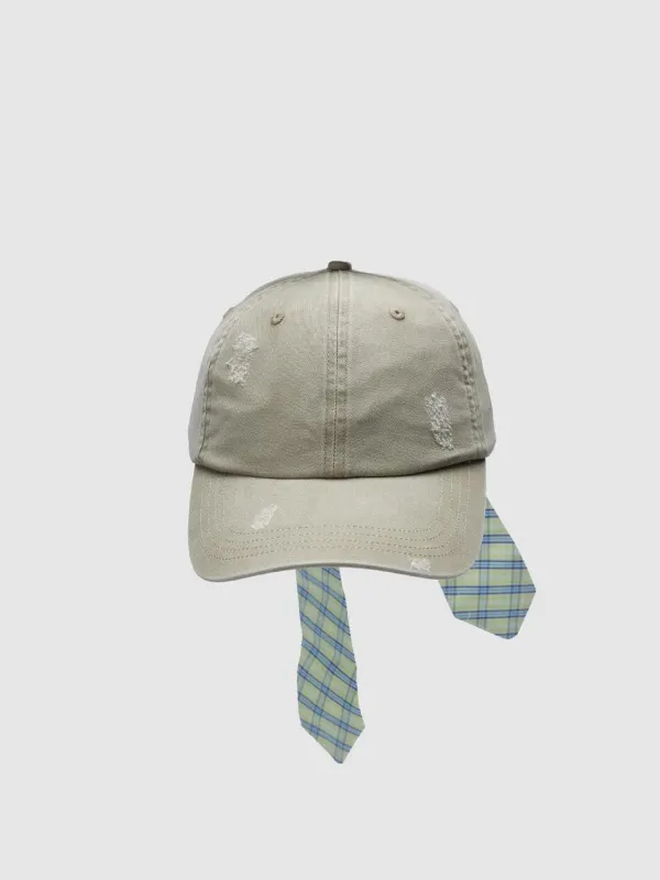 Baseball Caps sold by Urban Revivo