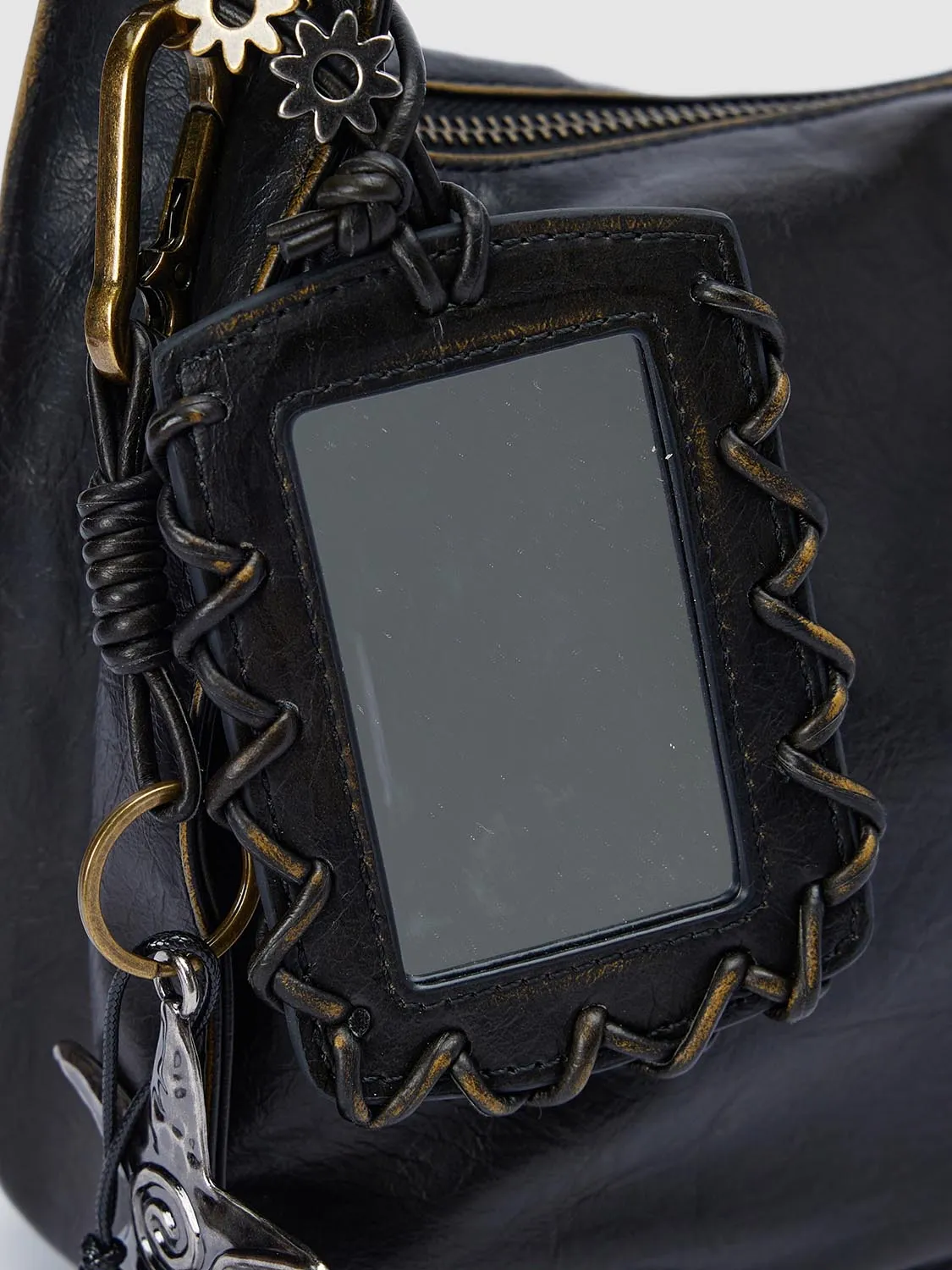 Shoulder Bags sold by Urban Revivo product image thumbnail 5