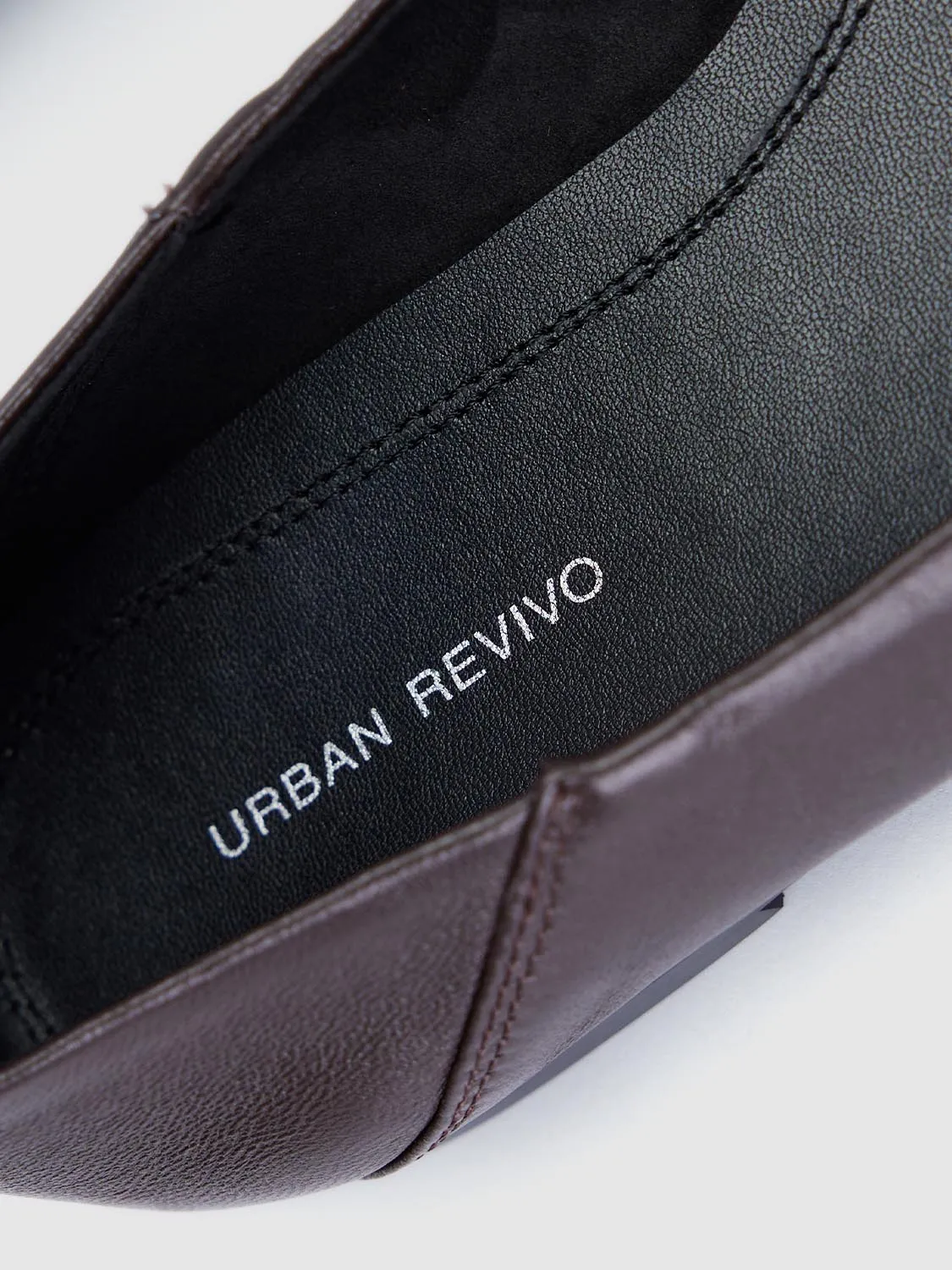 Pumps sold by Urban Revivo product image thumbnail 5