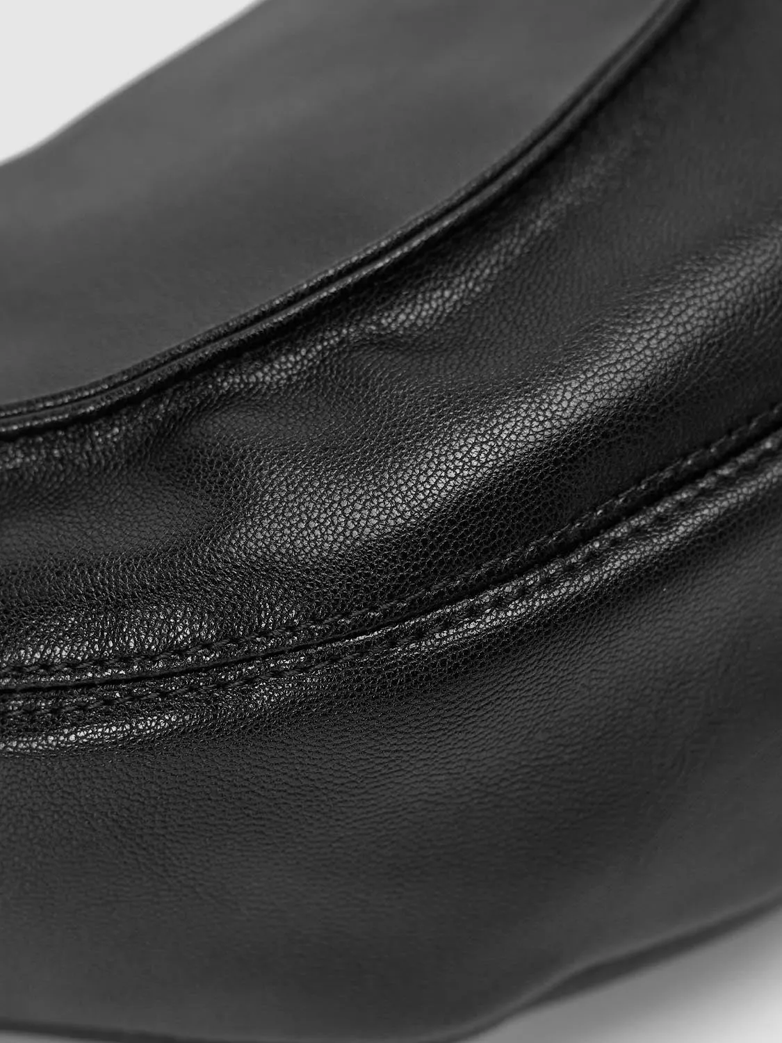 Crossbody Bags sold by Urban Revivo product image thumbnail 4