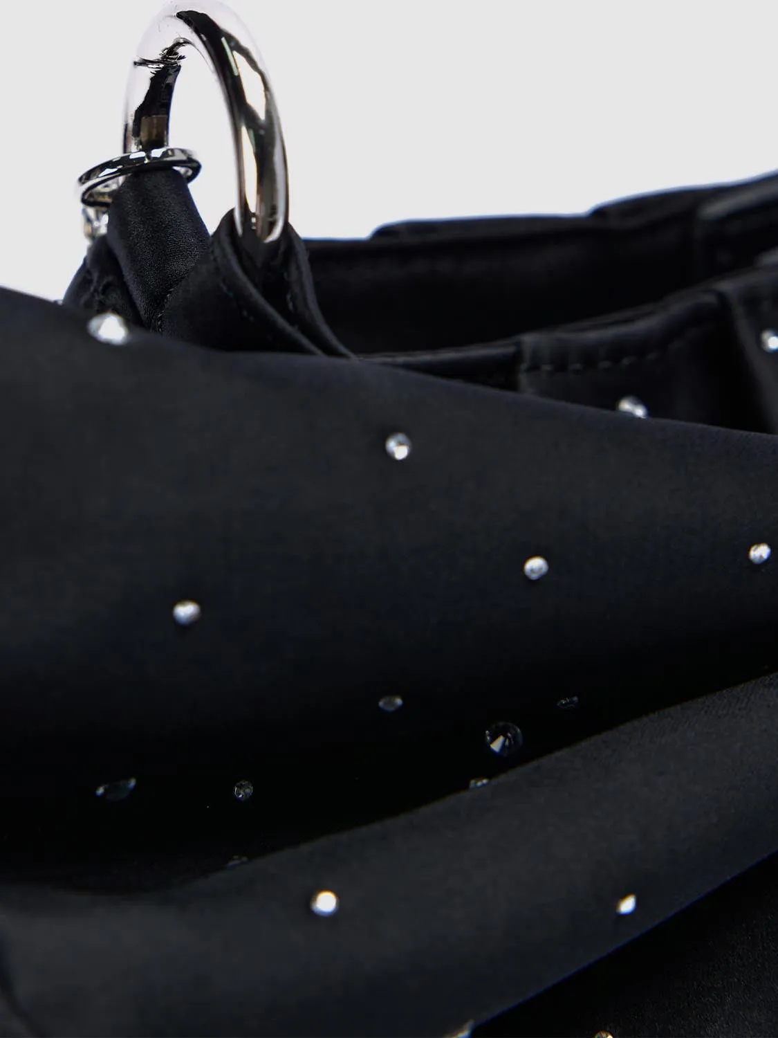 Shoulder Bags sold by Urban Revivo product image thumbnail 4