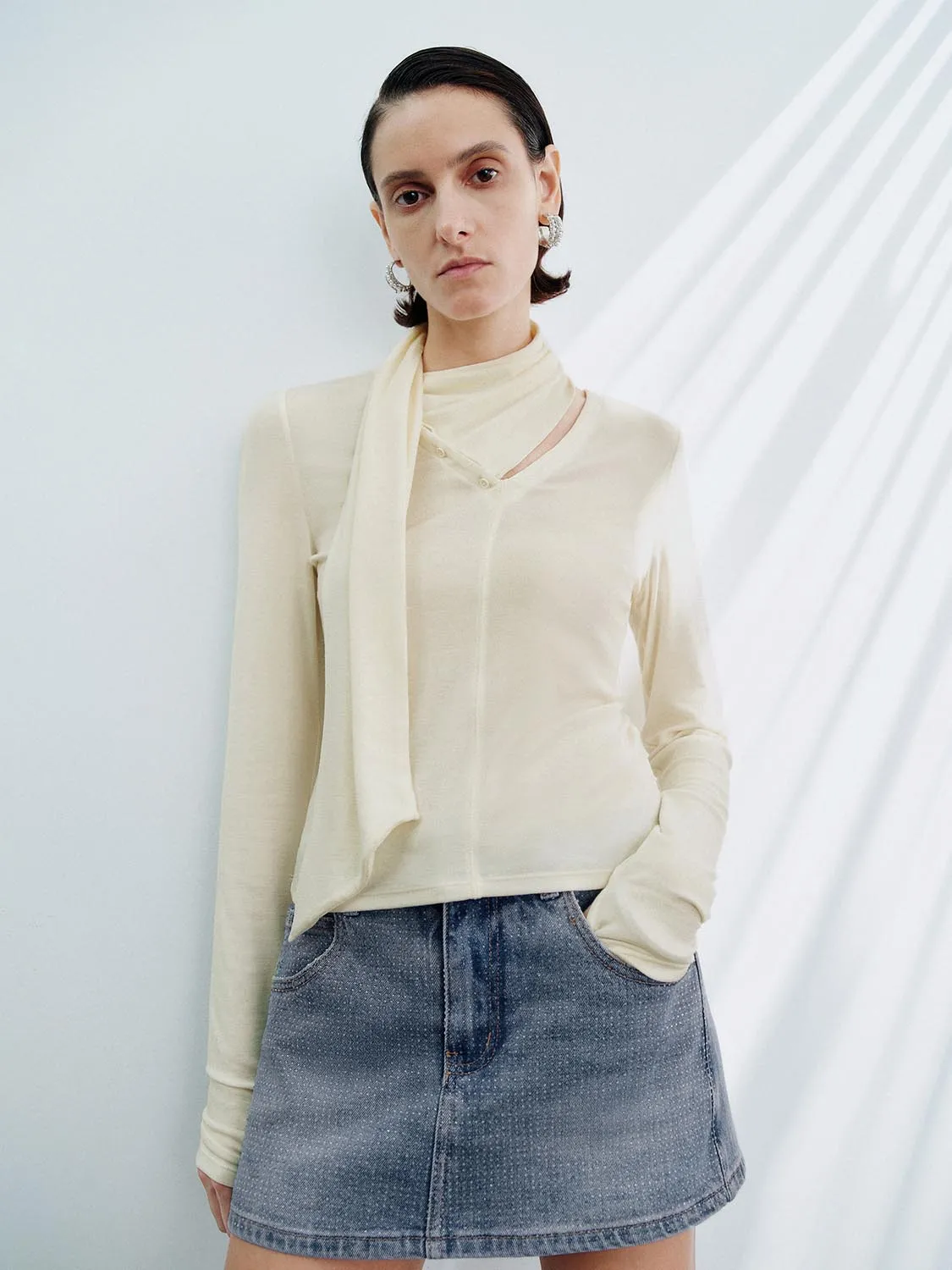 Scarf Décor T-Shirts sold by Urban Revivo