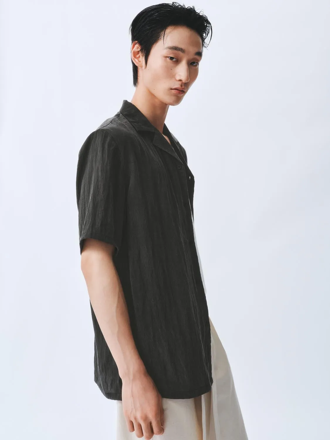 Short Sleeve Shirts sold by Urban Revivo product image thumbnail 2