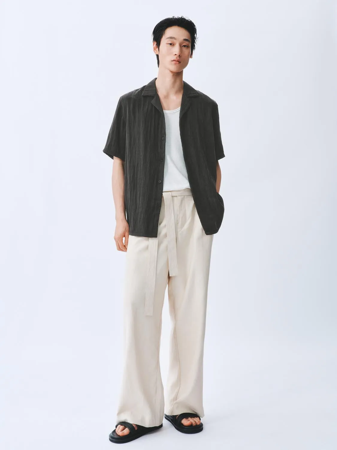 Short Sleeve Shirts sold by Urban Revivo product image thumbnail 5