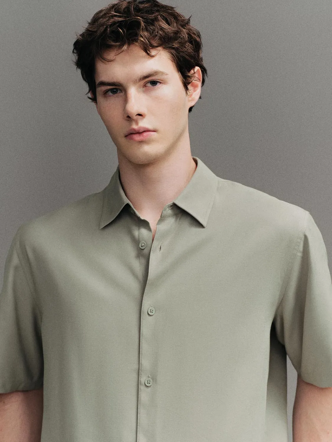 Short Sleeve Shirts sold by Urban Revivo product image thumbnail 5