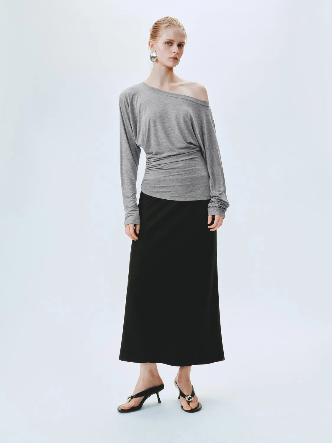 One Shoulder T-Shirts sold by Urban Revivo product image thumbnail 4