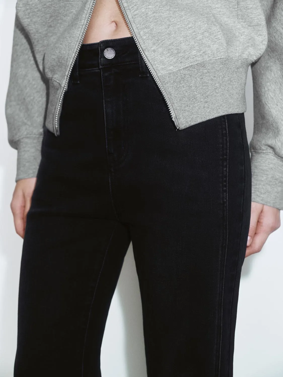 Denim Jeans sold by Urban Revivo product image thumbnail 5
