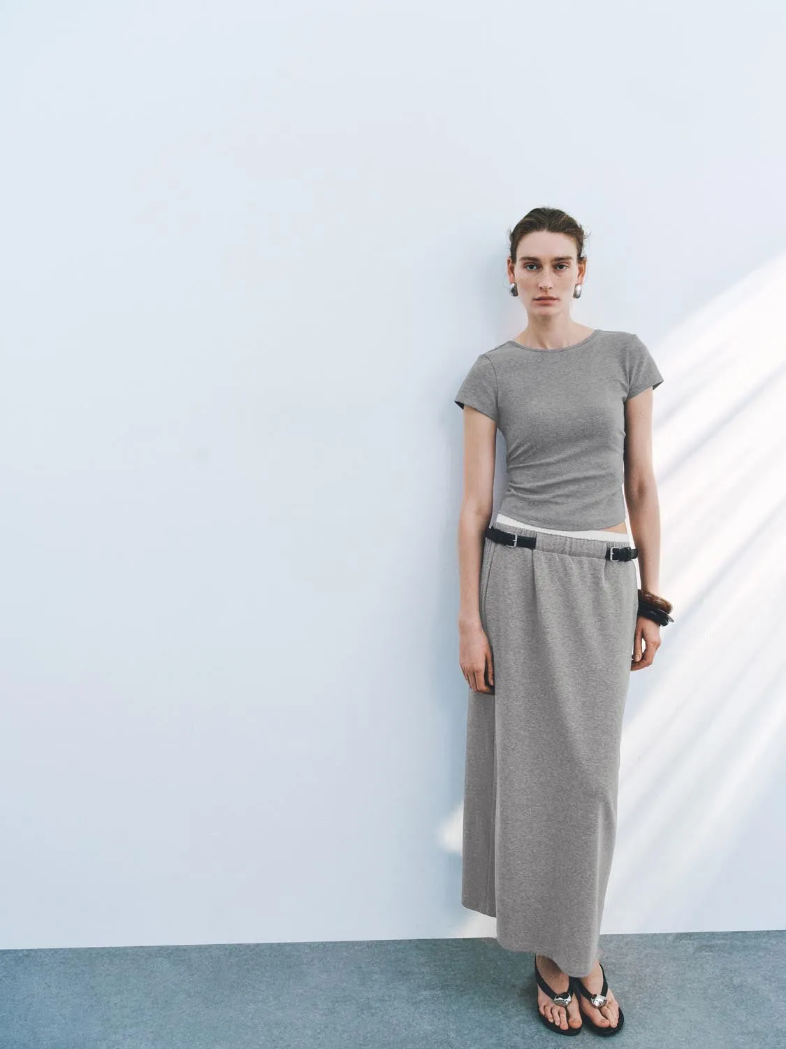 V-Neck Short Sleeve T-Shirts sold by Urban Revivo product image thumbnail 5