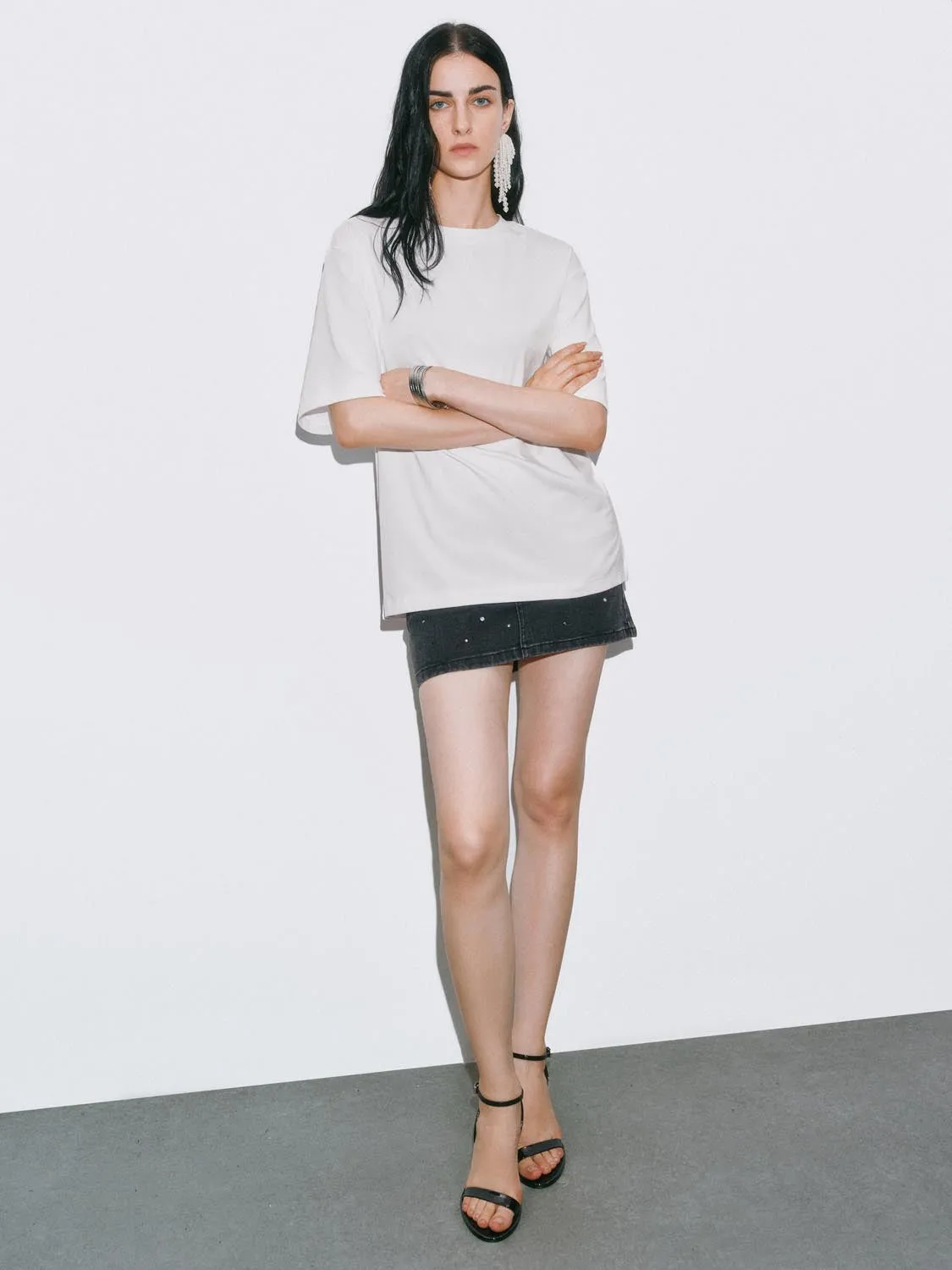 Scarf Decor T-Shirts sold by Urban Revivo product image thumbnail 5