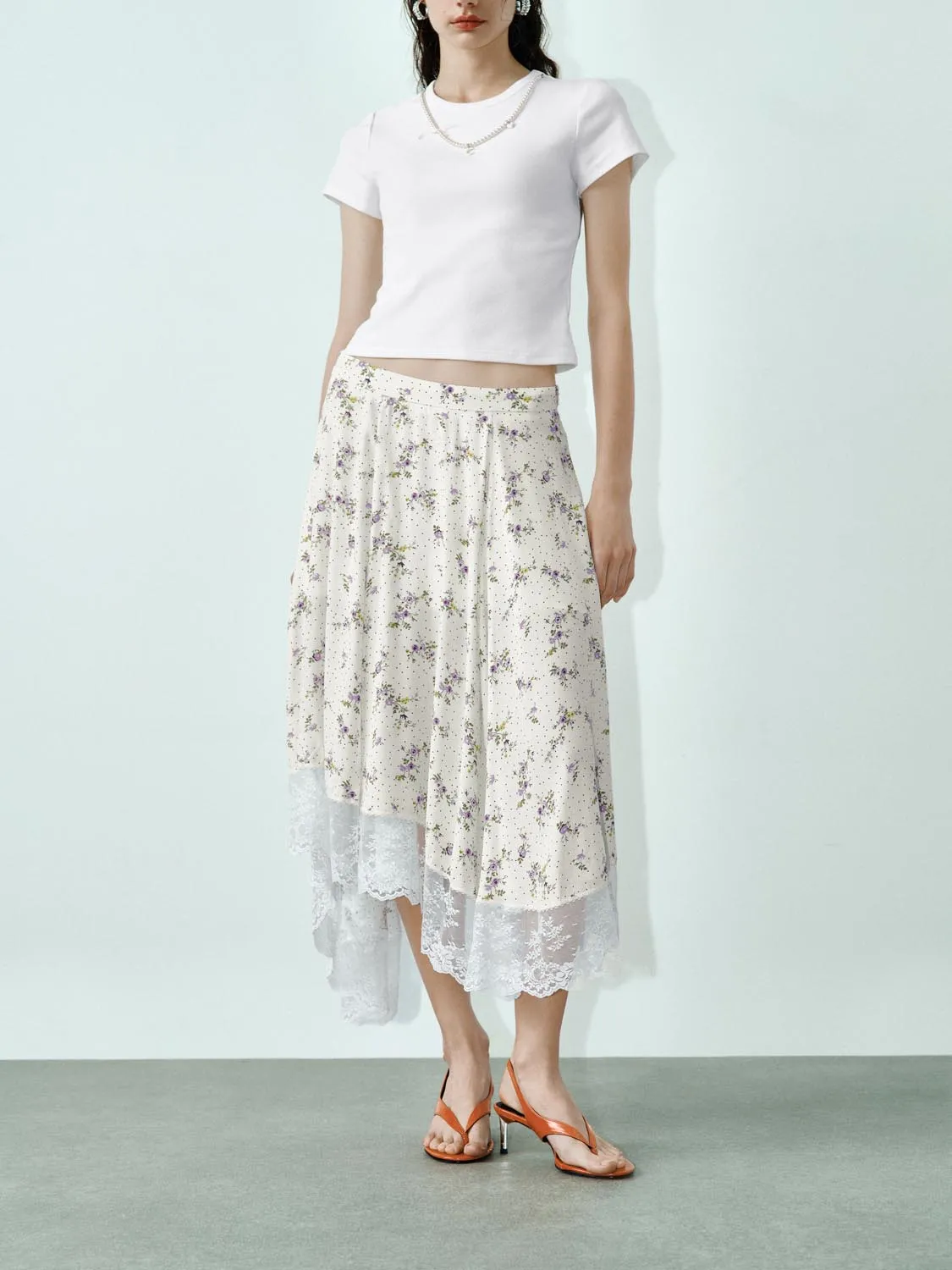 Floral Irregular Hem Skirts sold by Urban Revivo product image thumbnail 2