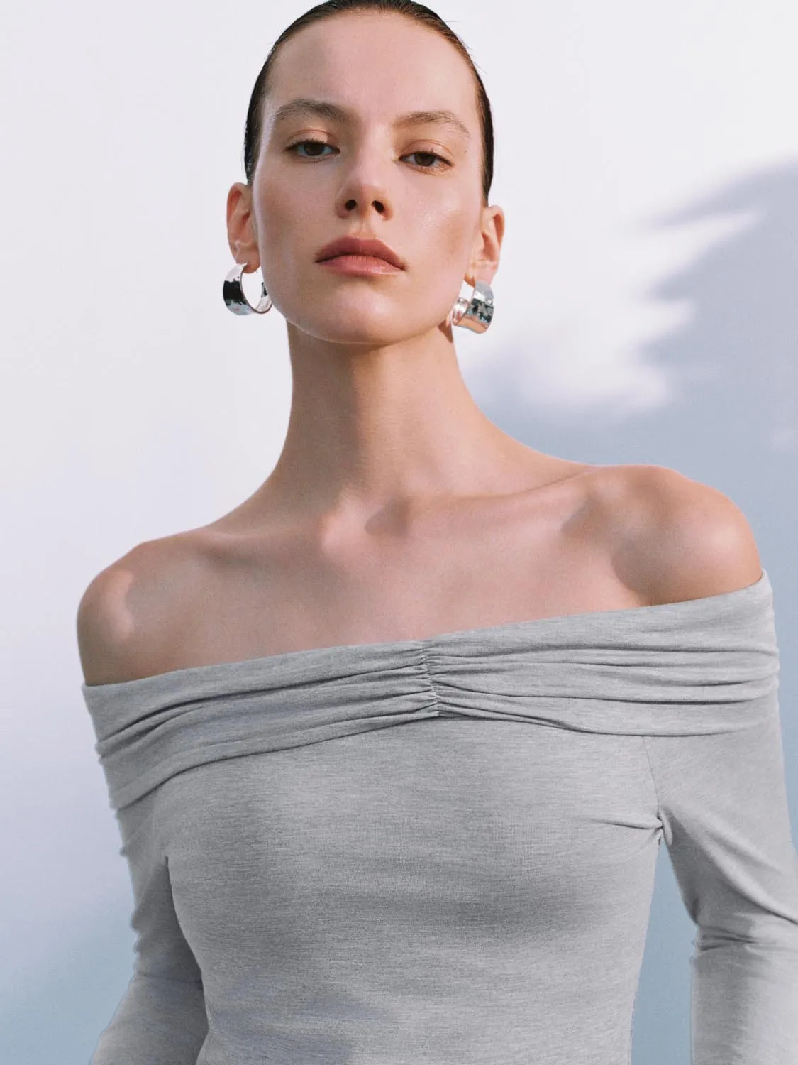 Off Shoulder T-Shirts sold by Urban Revivo product image thumbnail 3