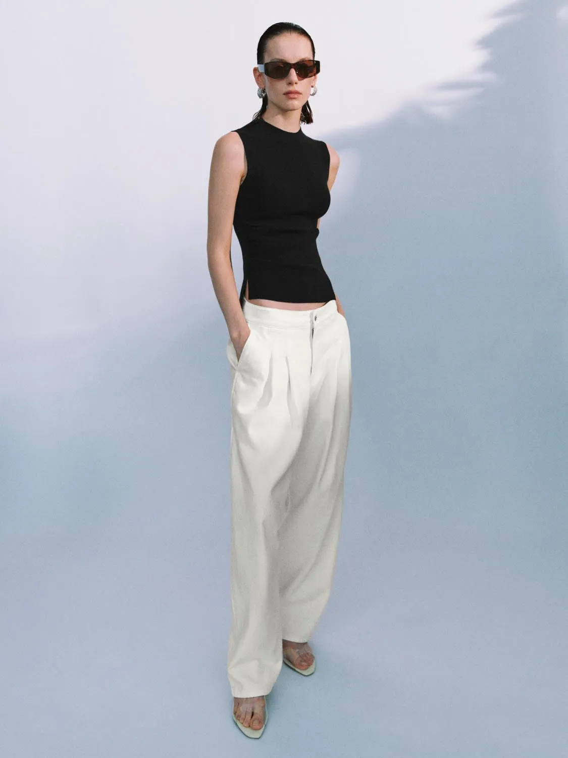 Knitted Sleeveless T-Shirts sold by Urban Revivo product image thumbnail 4