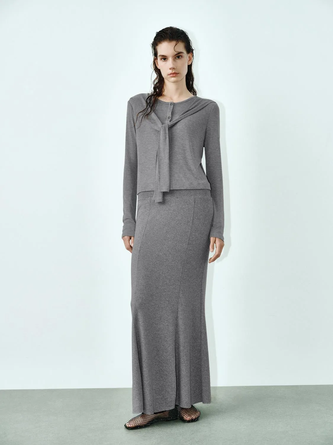 Scarf Decor T-Shirts sold by Urban Revivo product image thumbnail 4