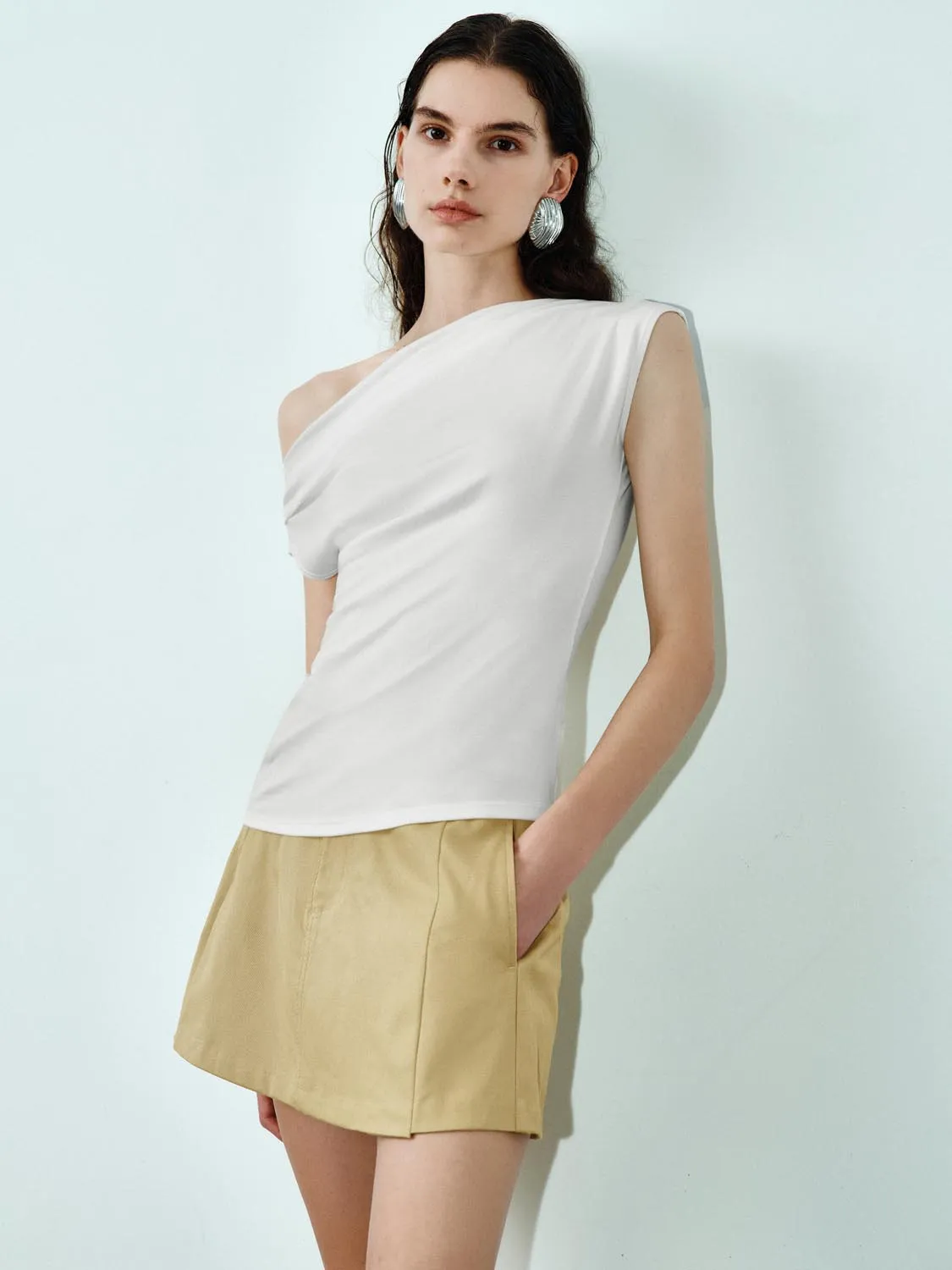 One Shoulder Skinny T-Shirts sold by Urban Revivo product image thumbnail 2