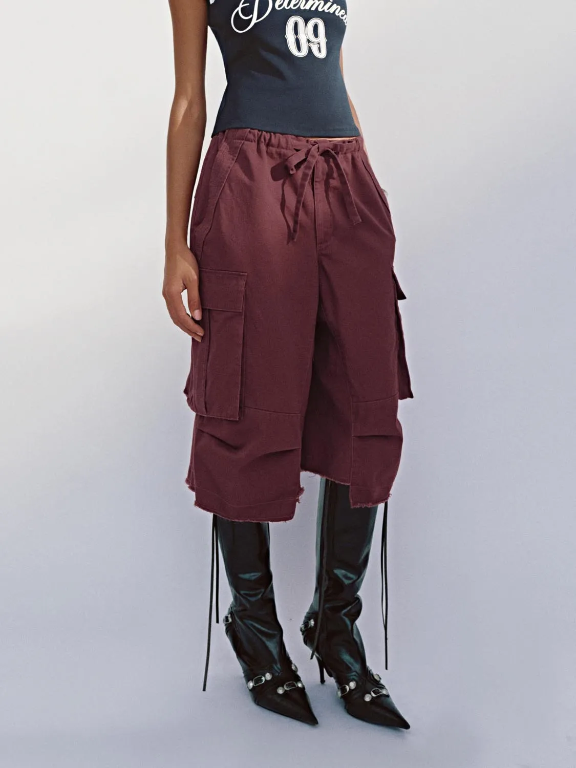 Split Hem Wide-Leg Pants sold by Urban Revivo product image thumbnail 3