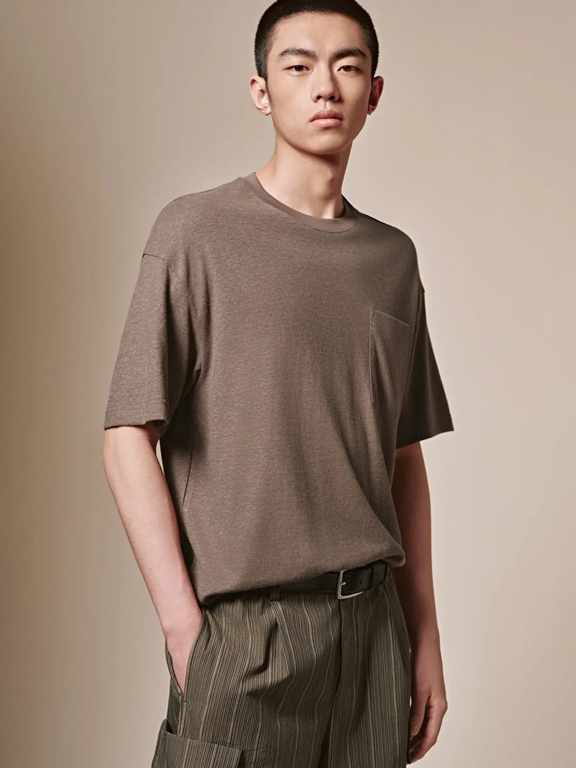 Short Sleeve T-Shirts sold by Urban Revivo product image thumbnail 5