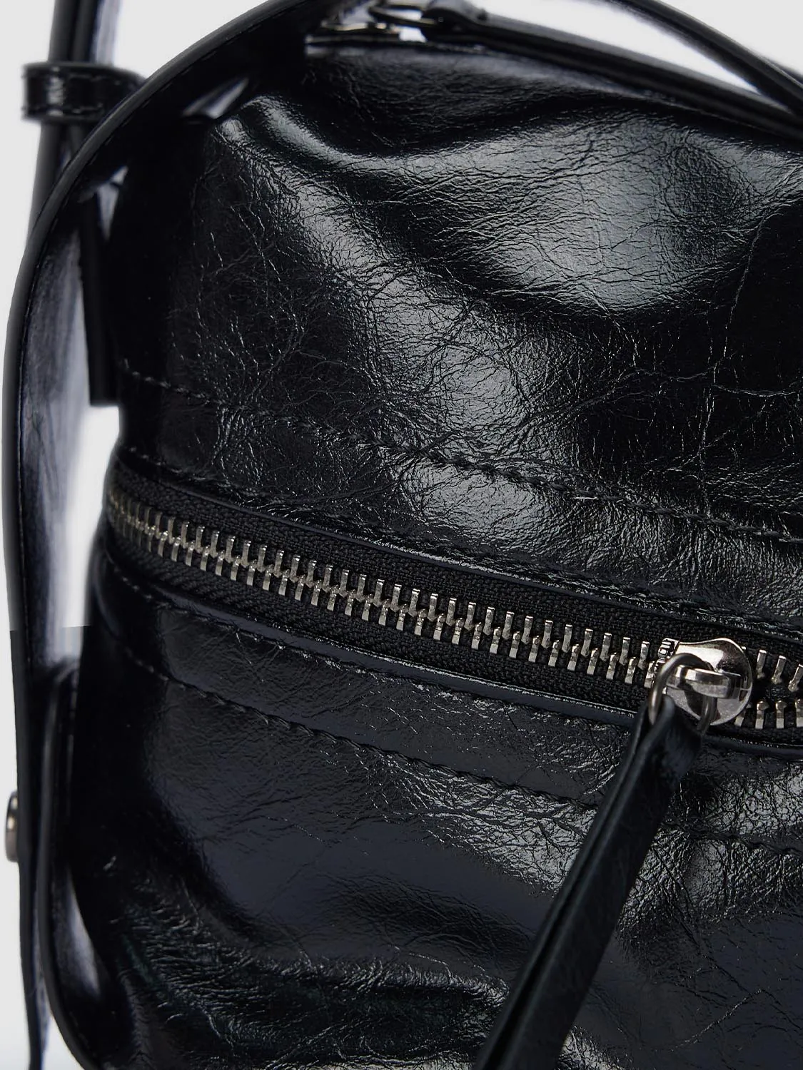 Shoulder Bags sold by Urban Revivo product image thumbnail 4